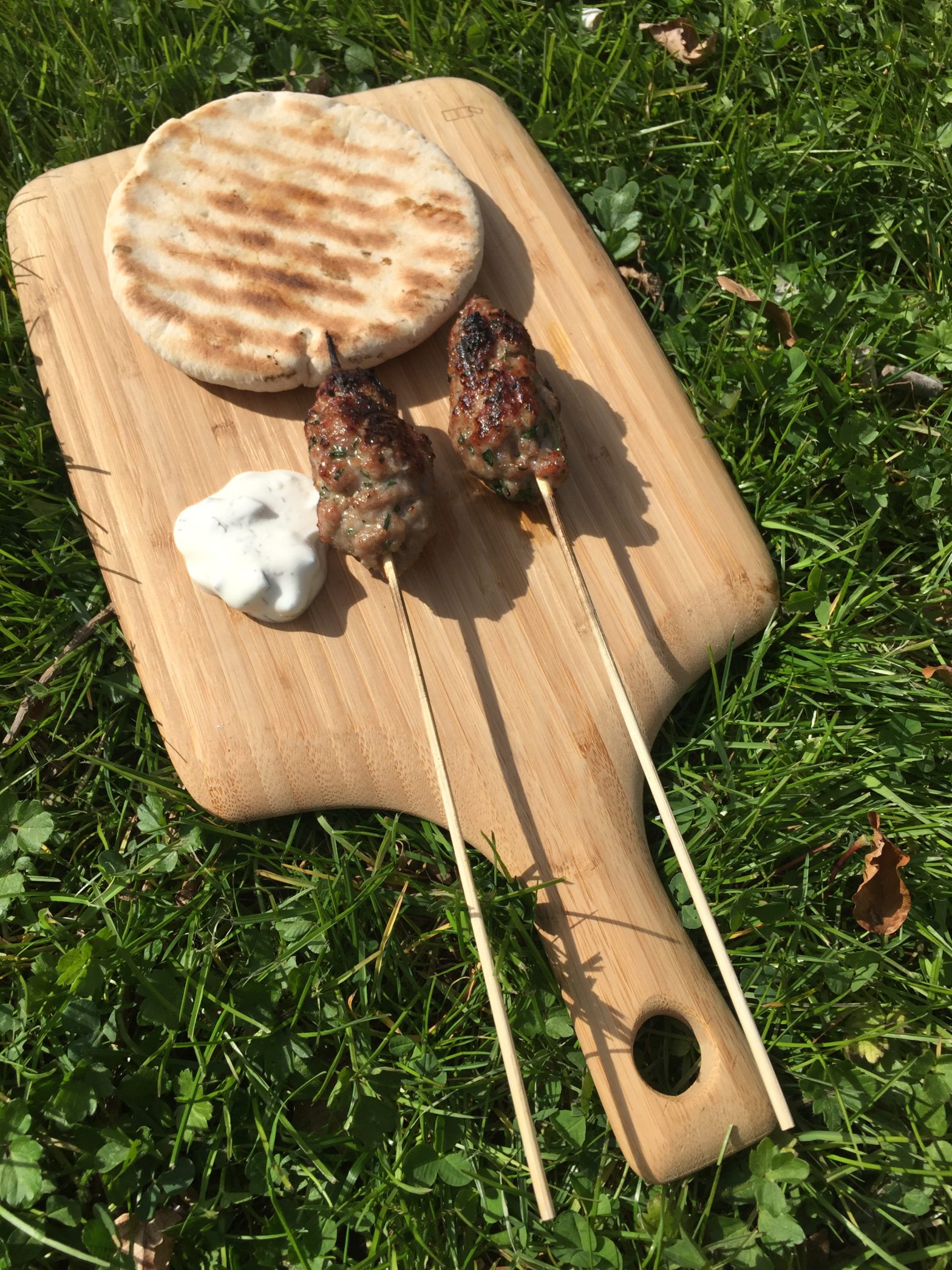 Mini Kebab met Tzatziki en Pitta Brood