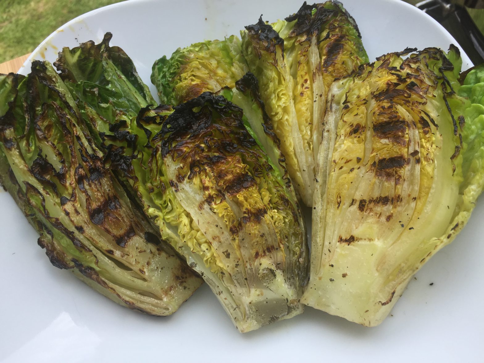 Gegrilde Romeinse Slaharten op de Yakiniku