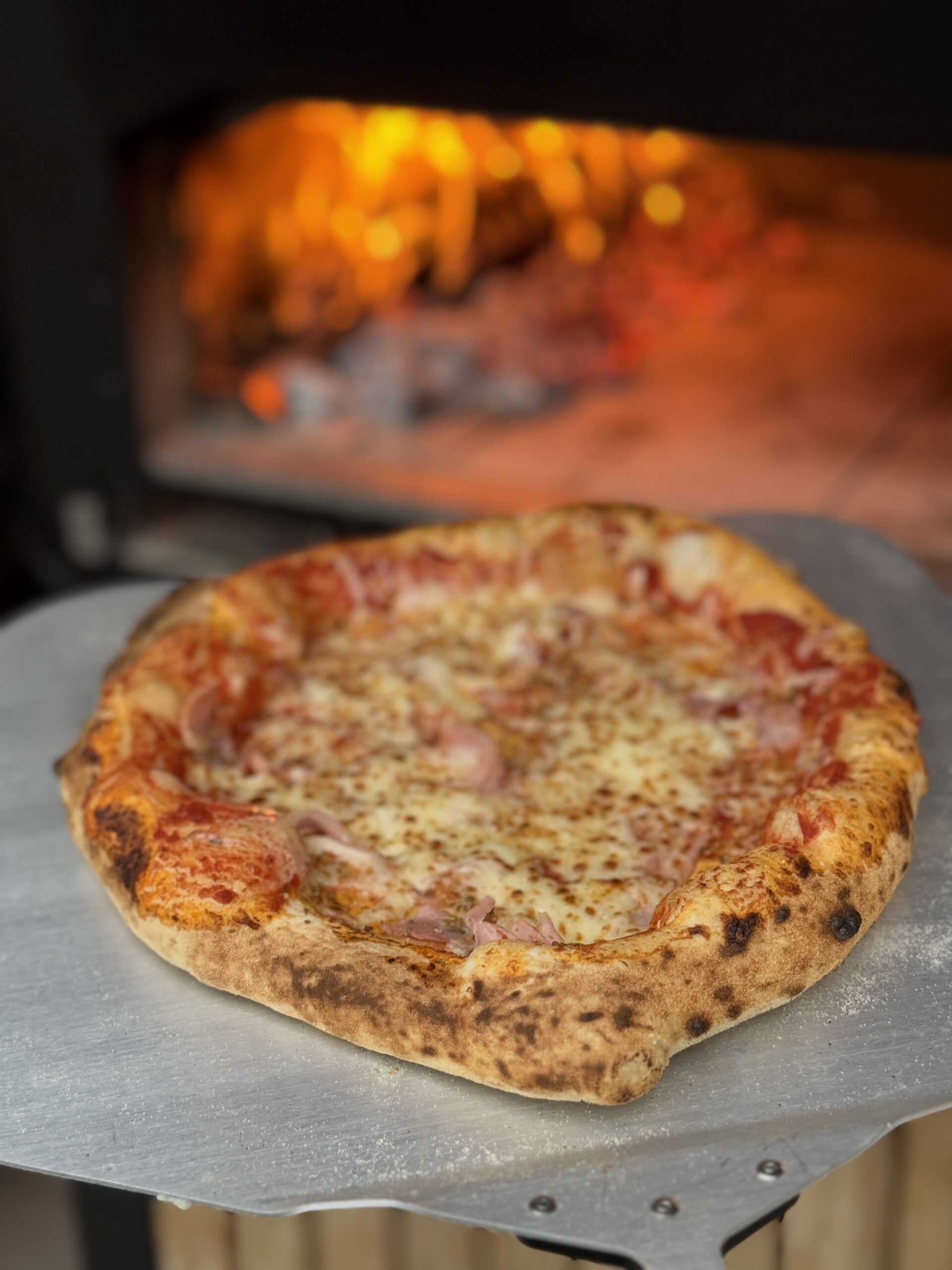 🍕 Pizza Workshop en Teambuilding in Gent – Leer echte pizza bakken in een pizzaoven